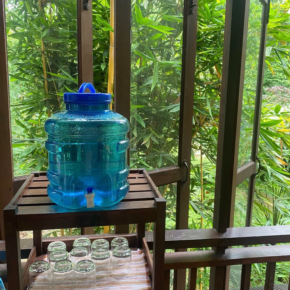 Fresh driking water, less plastic