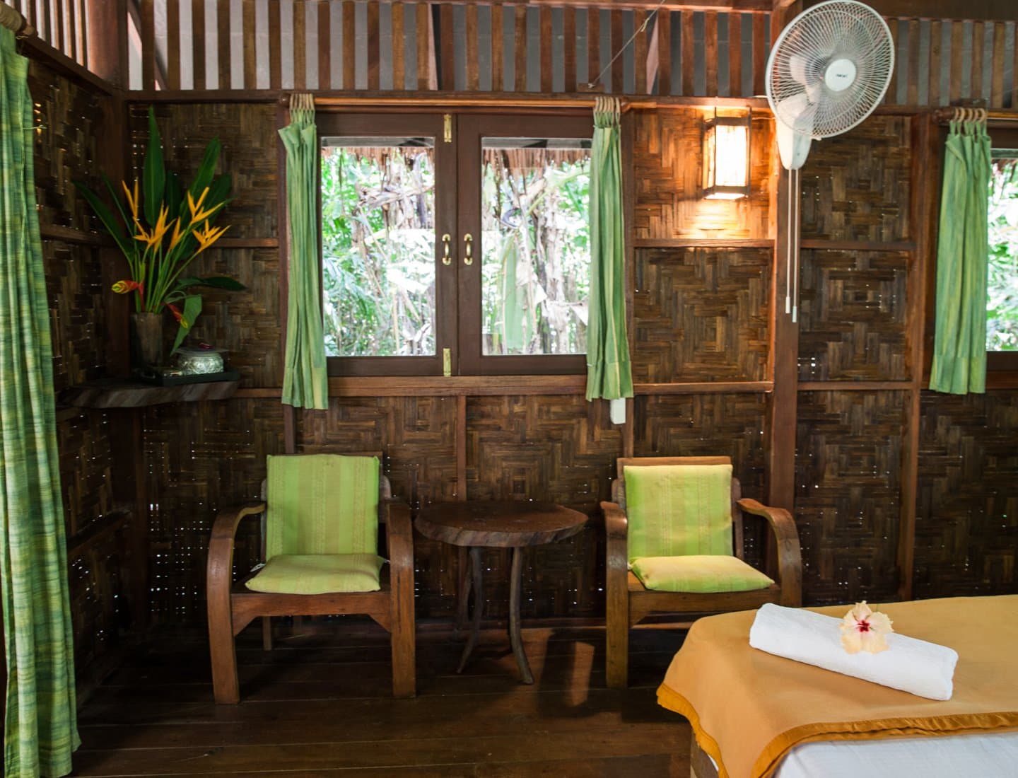 Nature bungalow interior