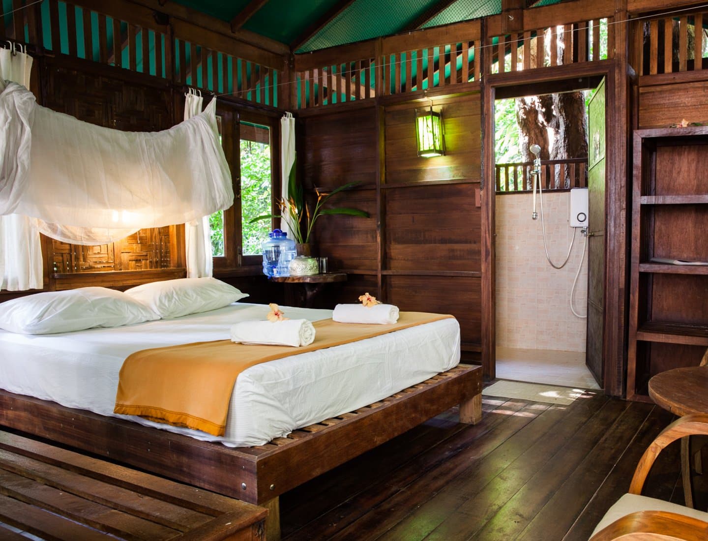 Sunshine treehouse interior